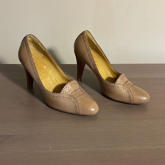 Ted Baker London Tan Leather Shoes - Women’s Size 7 - Picture 4 of 9